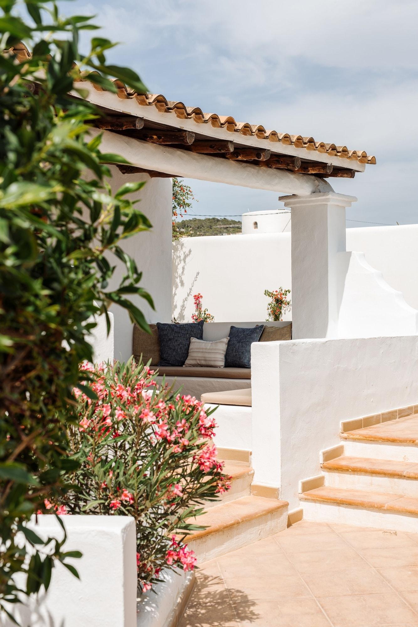 Hotel Petunia Ibiza (Adults Only) Cala Vadella  Exterior foto